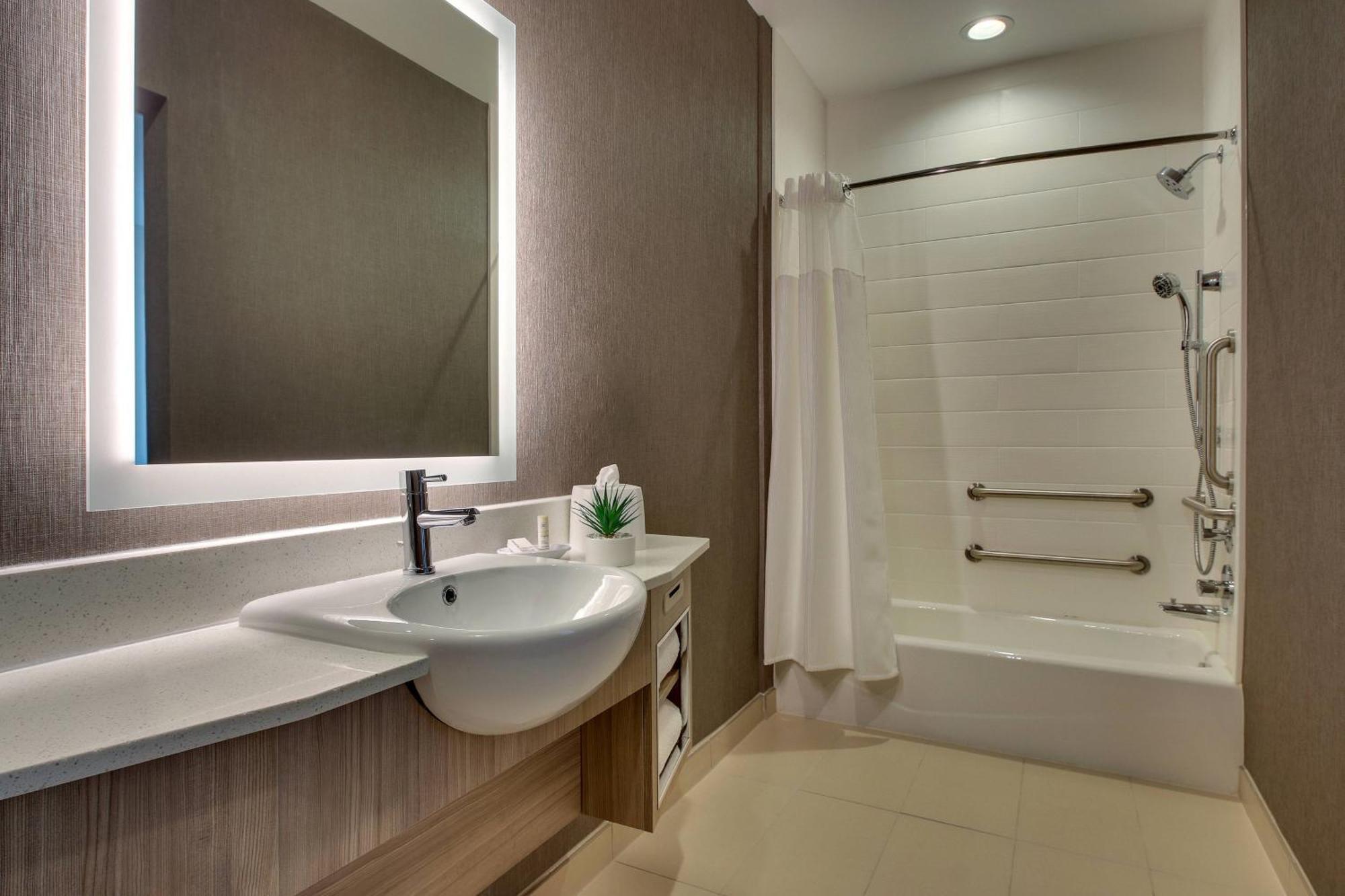 Springhill Suites By Marriott Gulfport I-10 Exterior photo